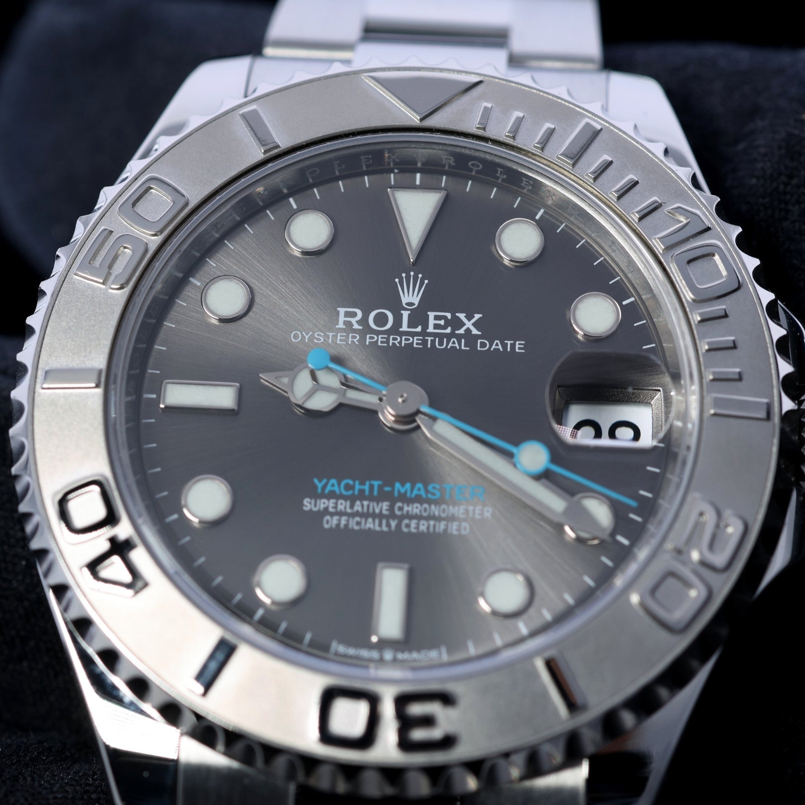Rolex Yacht - Master 37, Rhodium Dial, Edelstahl, Ref. 268622, 07 - 2021, B+P - LUXUHRIA