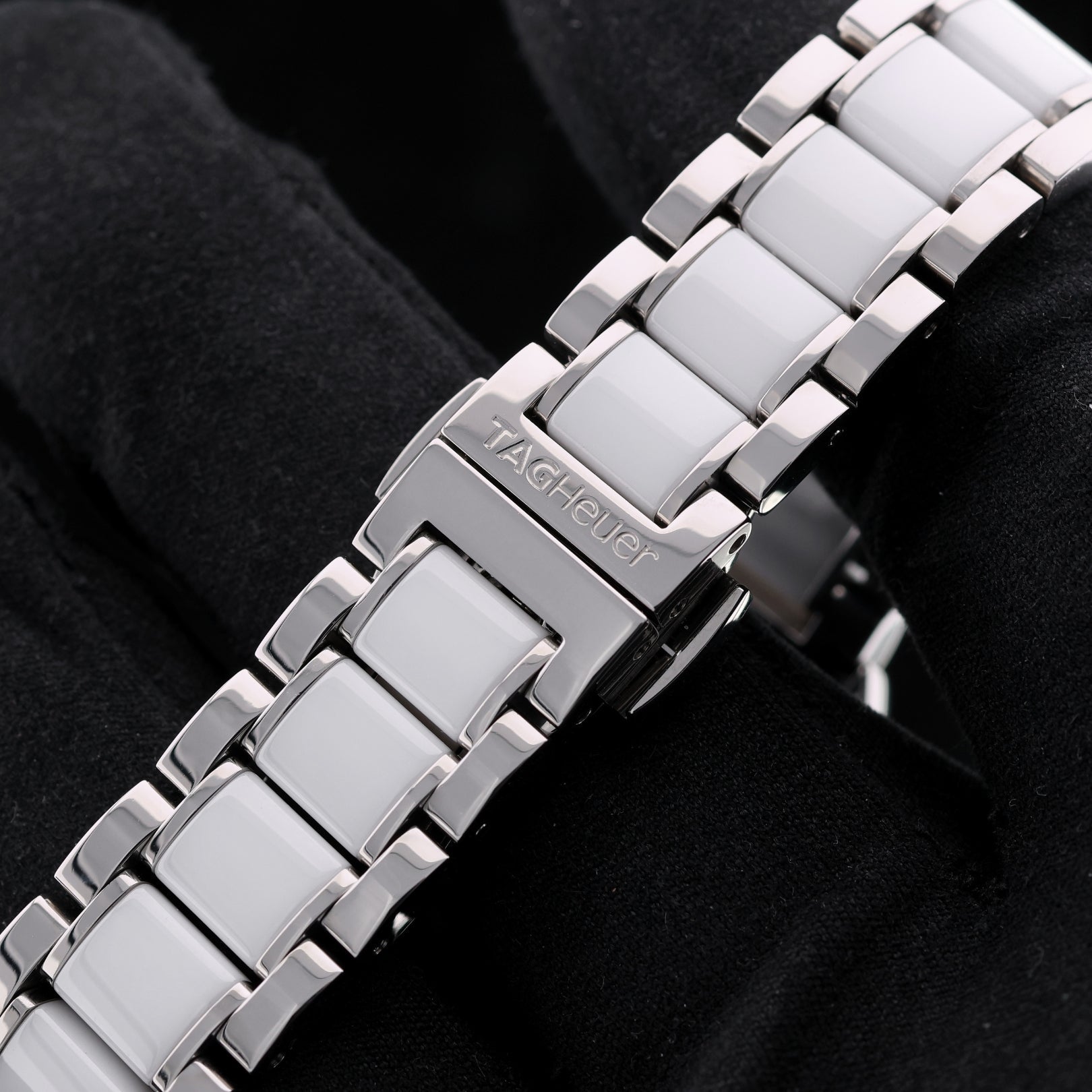 TAG Heuer Formula 1 Lady, White Ceramic, Ref. WAH1211.BA0861, 10 - 2011, B+P - LUXUHRIA