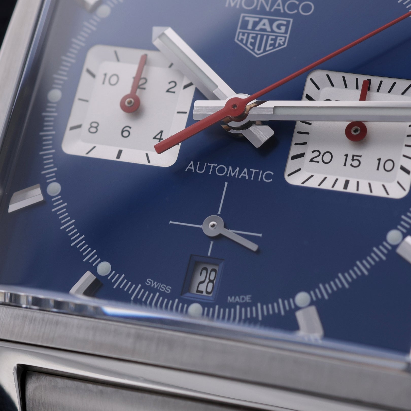 TAG Heuer Monaco Chronograph, Blue Dial, Erstkaufrechnung, 39mm, Ref. CBL2111.BA0644, 2025, B+P - LUXUHRIA