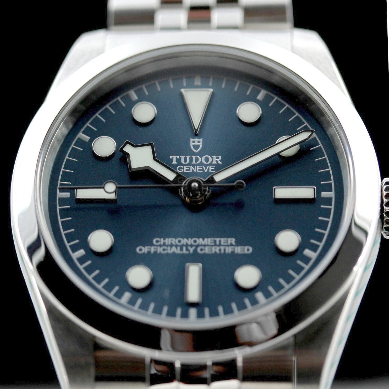 Tudor Black Bay 36mm, Blue Dial, Ref. m79640 - 0002, 2024, B+P - LUXUHRIA