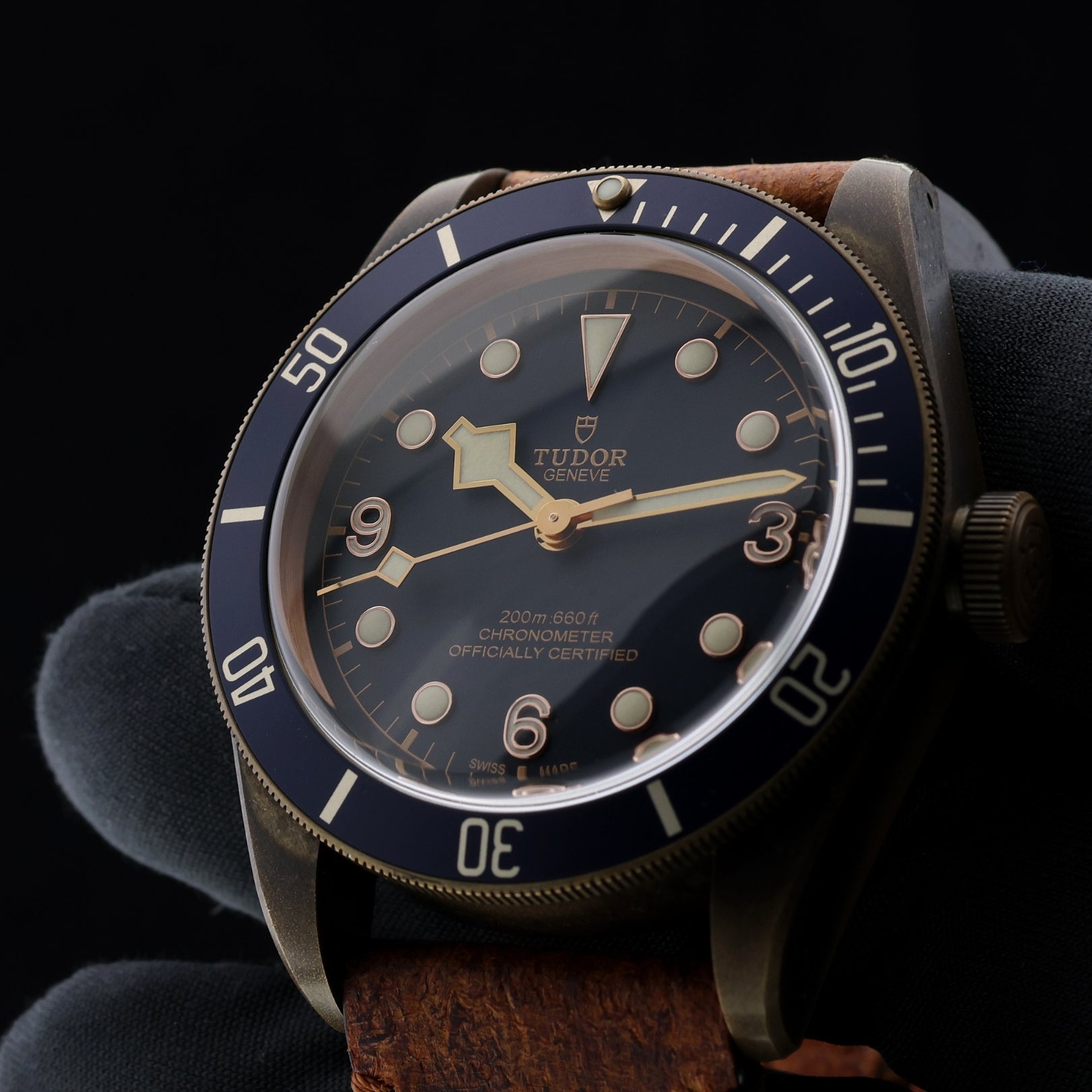 Tudor Black Bay, Bucherer Blue, Bronze, Ref. 79250BB, 11-2018, B+P - LUXUHRIA