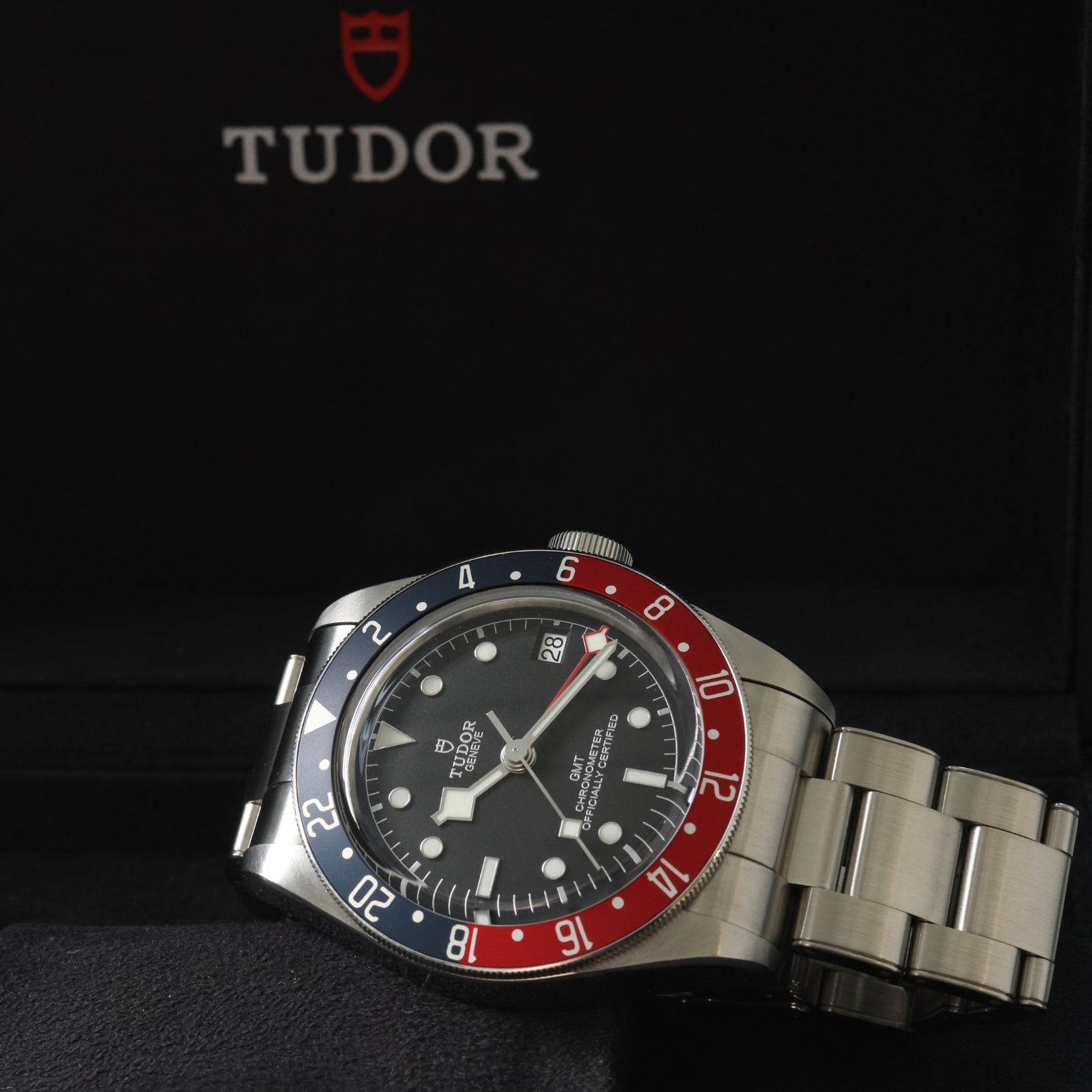 Tudor Black Bay GMT, "Pepsi", Edelstahl, Ref. 79830RB, 2022, B+P - LUXUHRIA