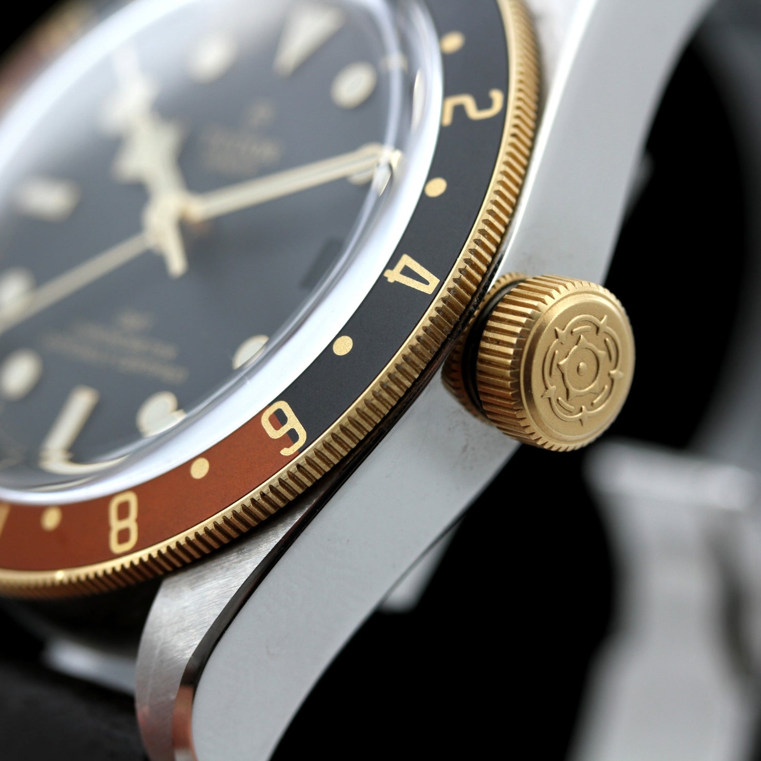 Tudor Black Bay GMT, Rootbeer 41 mm Steel and Gold, Ref. 79833MN, B+P - LUXUHRIA