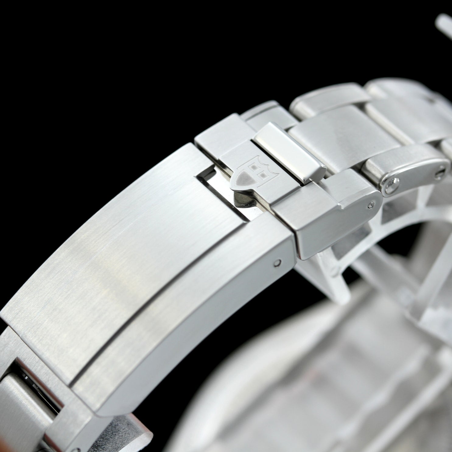 Tudor Black Bay Pro 39, Stahlband, Ref. 79470, 12 - 2022, B+P - LUXUHRIA