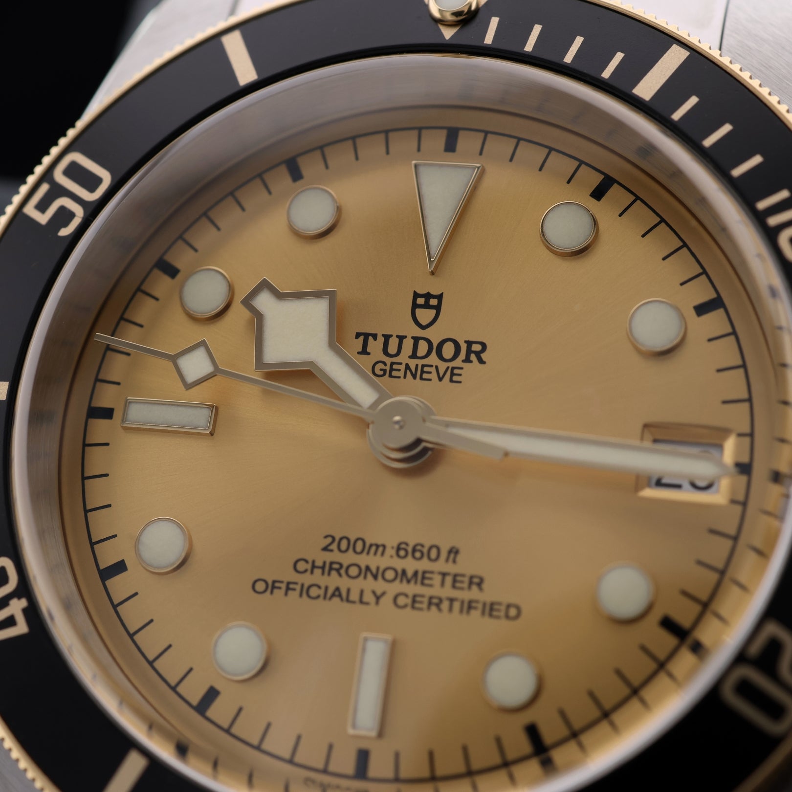 Tudor Black Bay S&G, Golden Dial, Ref. 79733N, 09 - 2019, B+P - LUXUHRIA