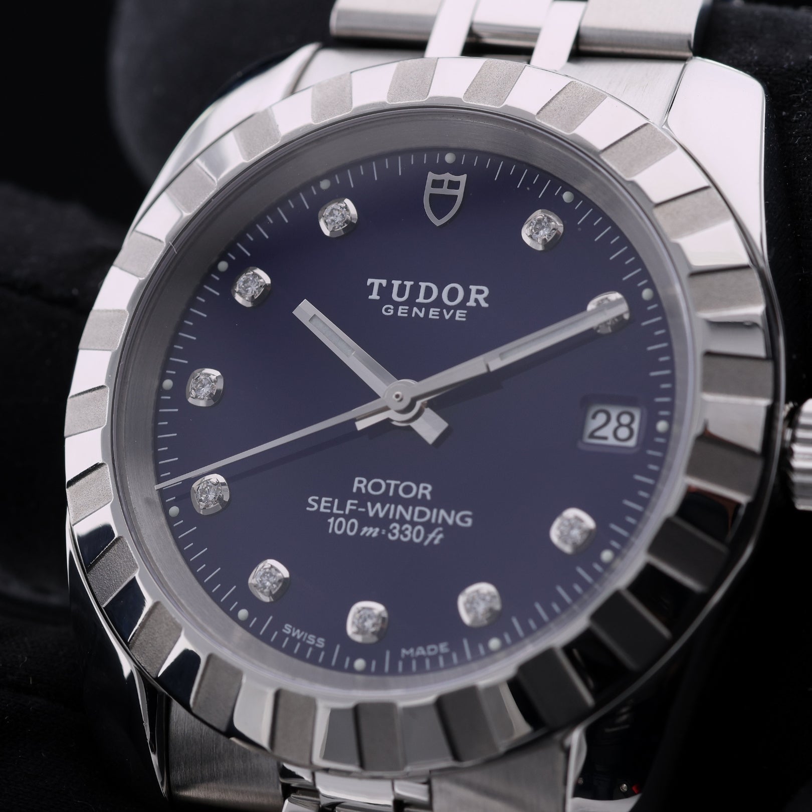 Tudor Classic Date, Blue Diamond Dial, 38mm, Ref. 21010, 09-2015, B+P - LUXUHRIA
