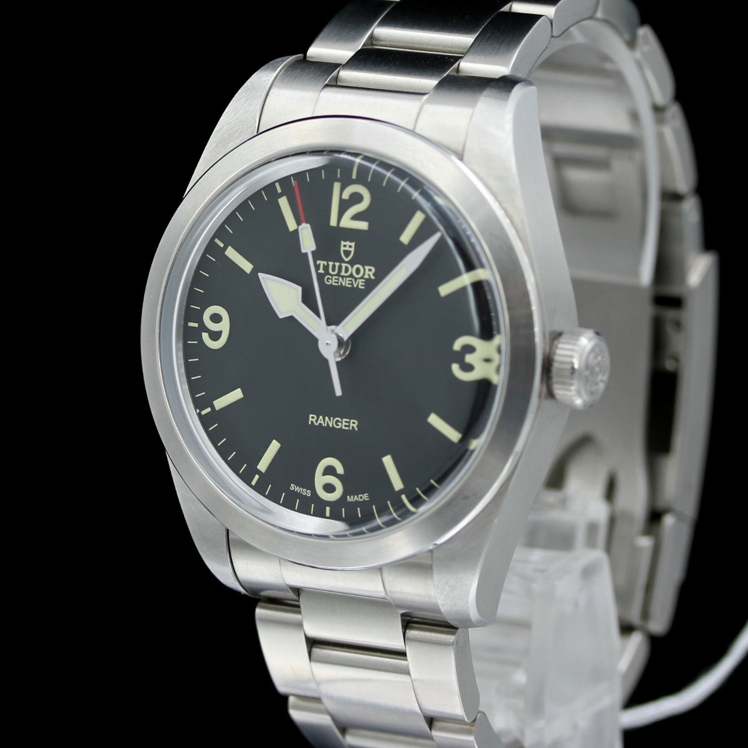 Tudor Ranger 39 mm, Black Dial, MT5402, Ref. M79950 - 0001, B+P - LUXUHRIA