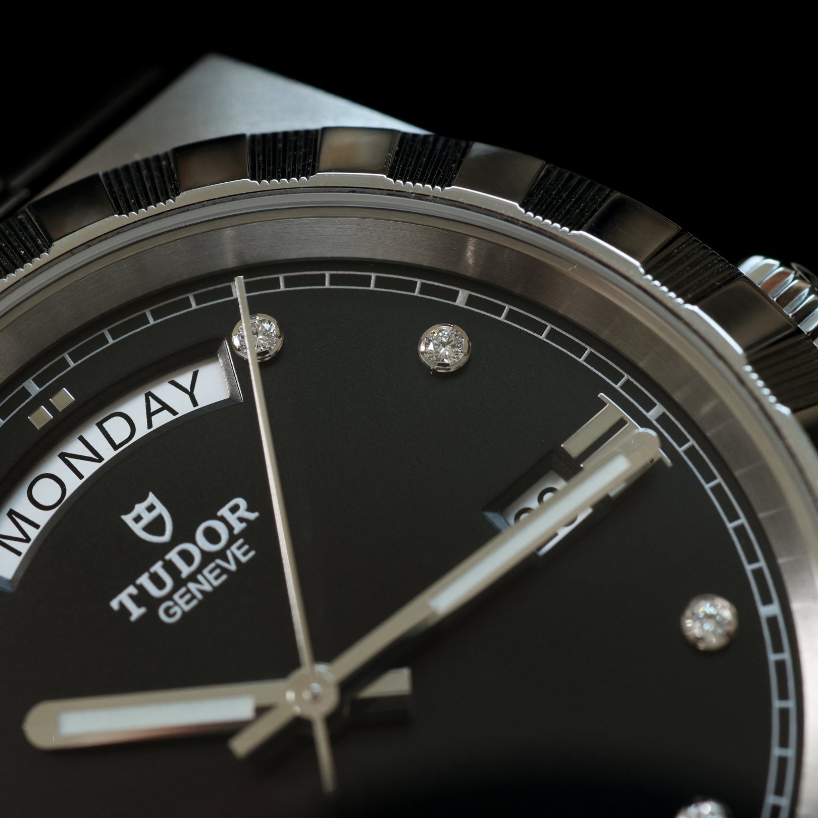 Tudor Royal, Schwarzes Zifferblatt mit Diamanten, Ref. M28600 - 0004, 2025, B+P - LUXUHRIA