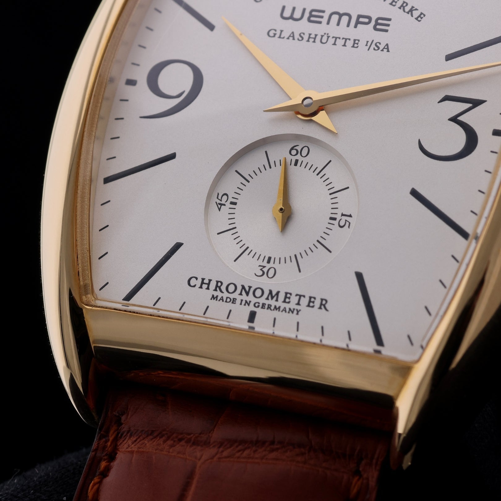 Wempe Glashütte Chronometerwerke Tonneau, 18kt. Gelbgold, mit Box - LUXUHRIA